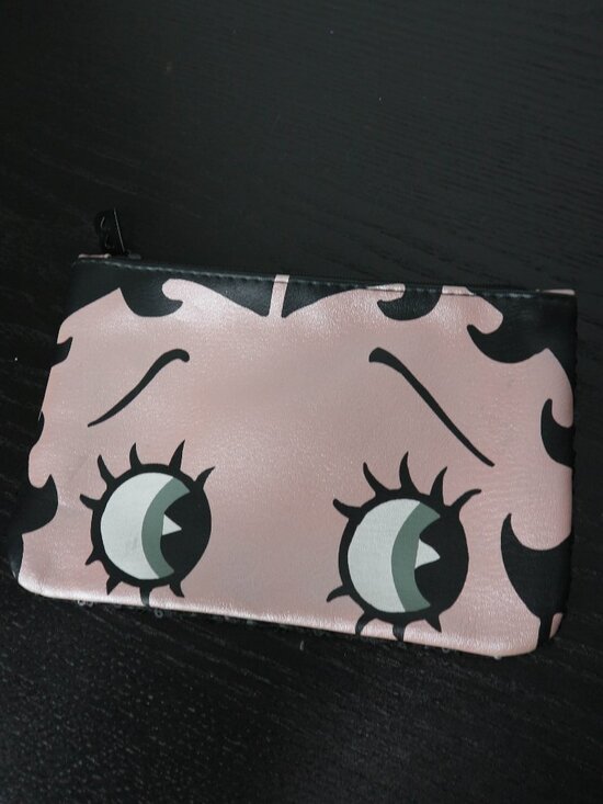 Betty Boop Accessories - Betty Boop Vintage Cartoon Style Coin Purse
